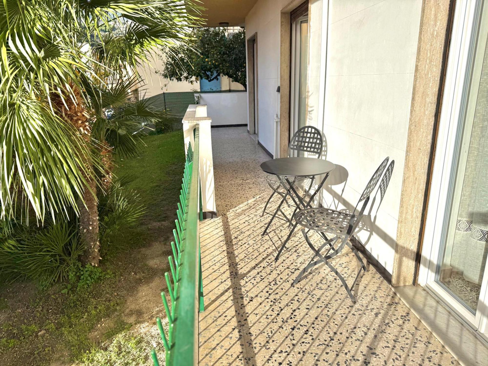 Il Giardino Del Comandante - Trilocale Con Garage *